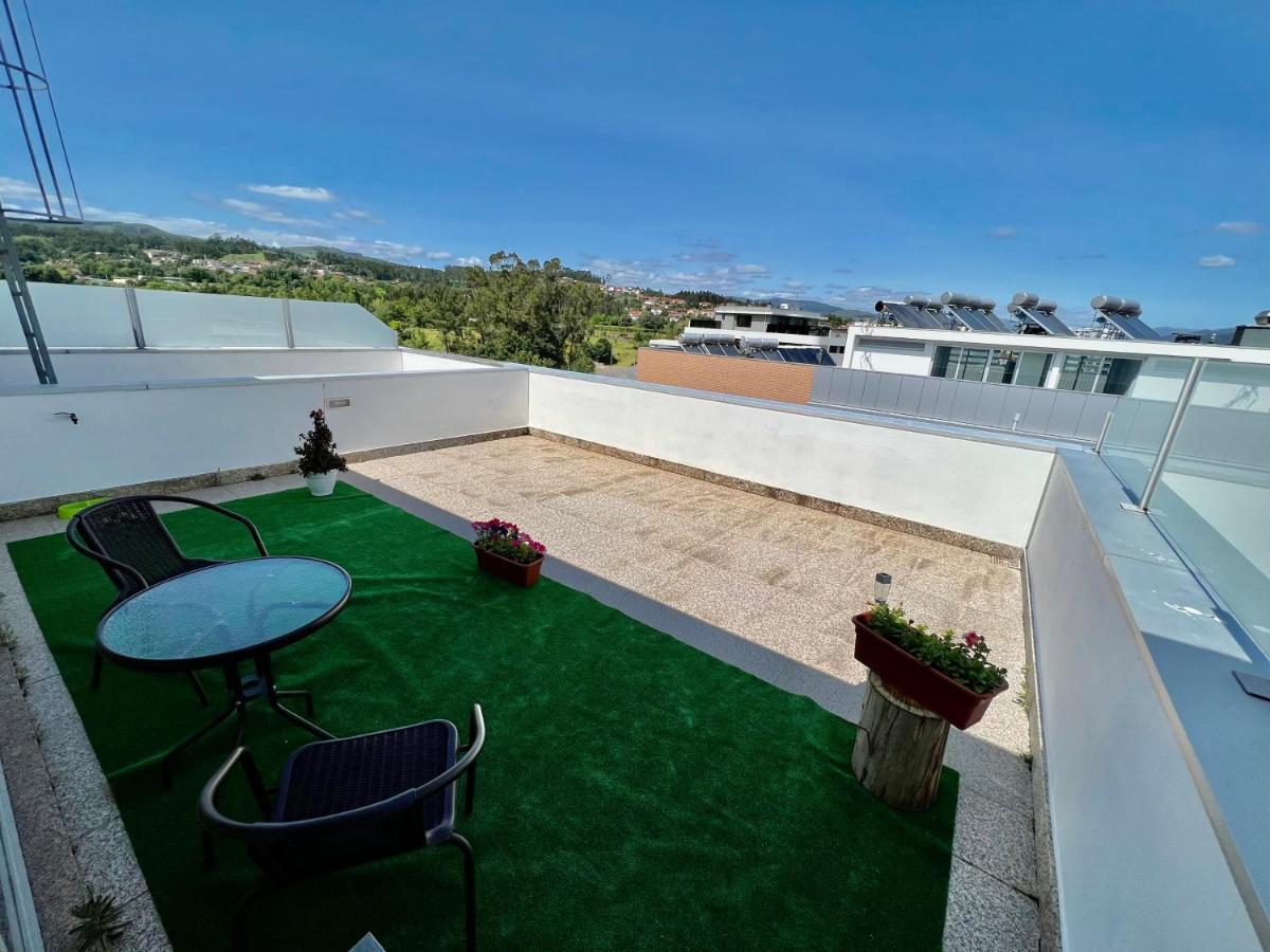 Quarto Privado E Entrada Independente Com Aquecimento E Terraco - Vila Verde Centro Braga Ngoại thất bức ảnh